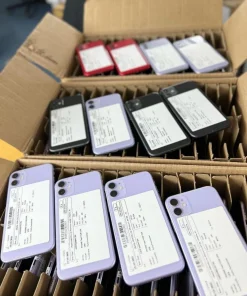 Apple Mixed iPhone Pallet, Brand New Factory-Sealed, 15 phones, $2,300 per pallet